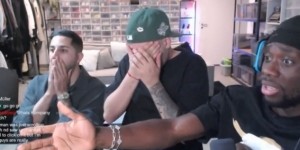 五星体育官网-图片报：戴维斯直播观战拜仁vs国米，和球迷共度黑色三分钟