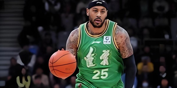 五星体育F1-辽宁队放假！莫兰德和威尔斯打包，一起坐飞机回家