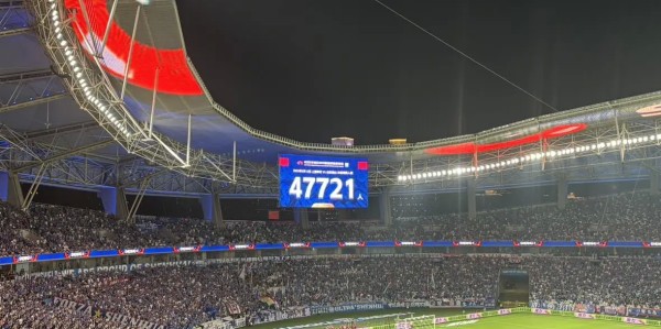 今晚申花主场47721人，上座人数在本赛季仅次第20轮上海德比